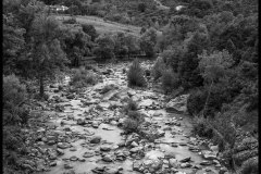 Dolomiti Lucane (Basilicata - Italia) - L'alveo pietroso del fiume Basento in prossimità di Pietrapertosa